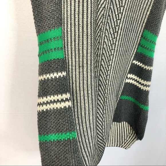 Cabi Trident Gray & Green Pullover Sweater Sleeveless Top S #885 - Picture 6 of 8